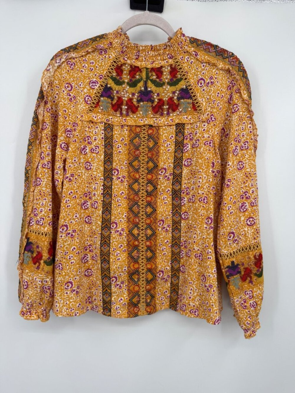 Women’s Anthropologie Maeve Embroidered Boho Top •Size 6 yellow festival